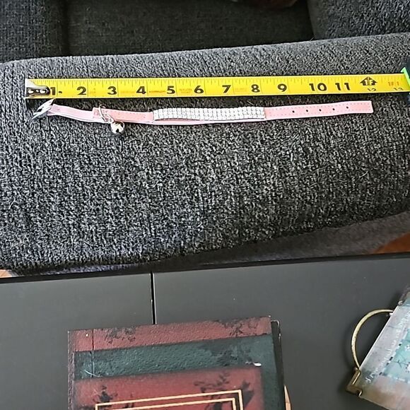 NWOT Soft pink velvet cat adjustable collar with bling and a bell - Picture 7 of 7